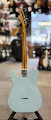 Vintera 50s Telecaster Modified, Maple Neck - Daphne Blue 2